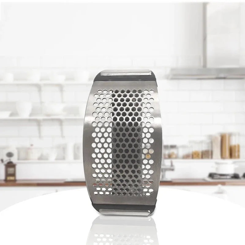 garlic press